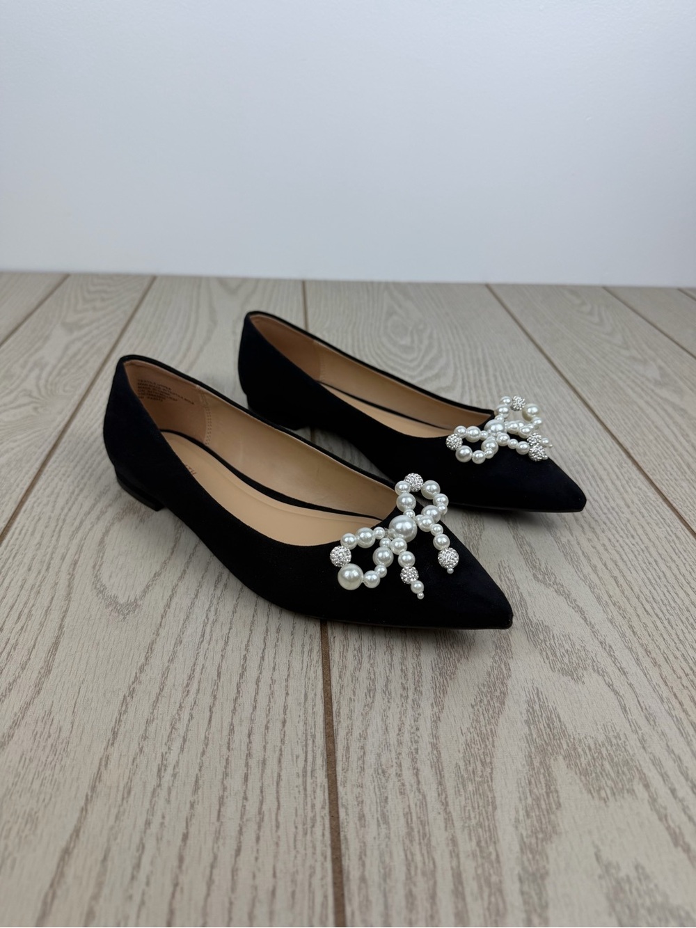 On 34th Women's Millee Pearl Bead Embellished Bow Pointed-Toe Flats 8M Black $80
